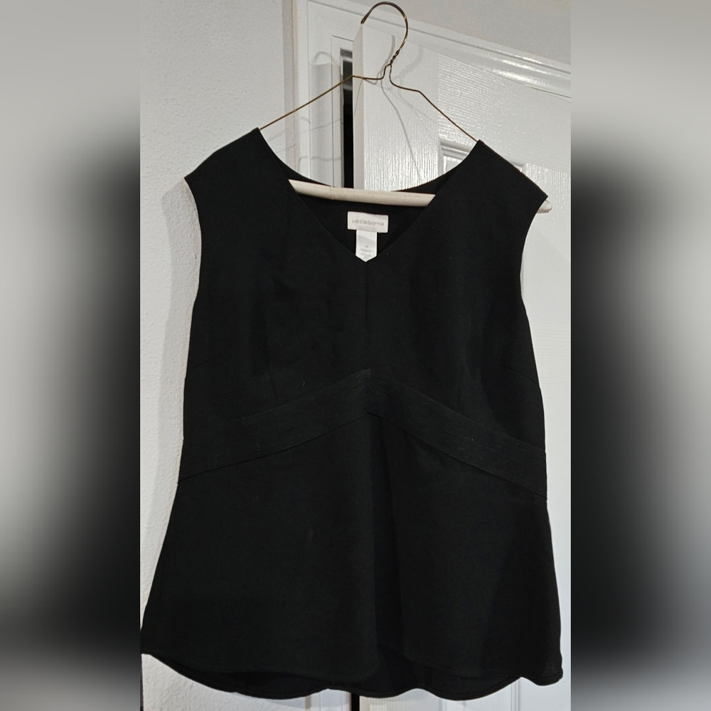 Liz Claiborne Black Sleeveless Top